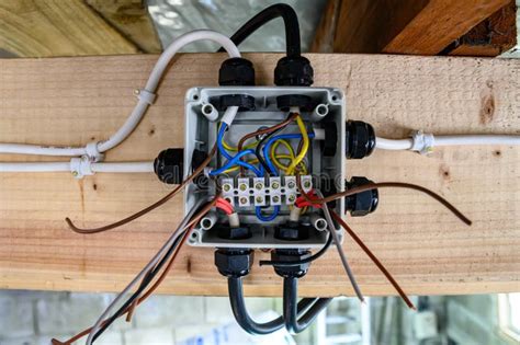 rewire junction box|junction box wiring problems.